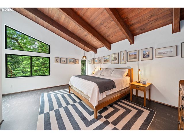 3777 PARKWOOD Way, West Linn, OR 97068