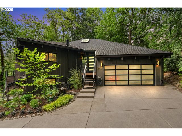 3777 PARKWOOD Way, West Linn, OR 97068