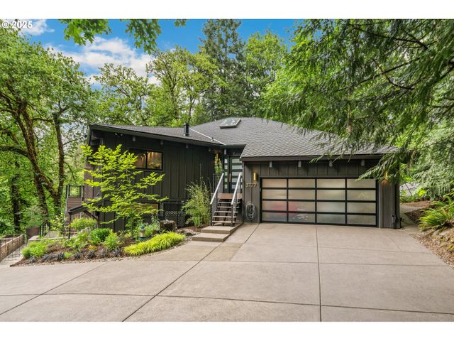 3777 PARKWOOD Way, West Linn, OR 97068