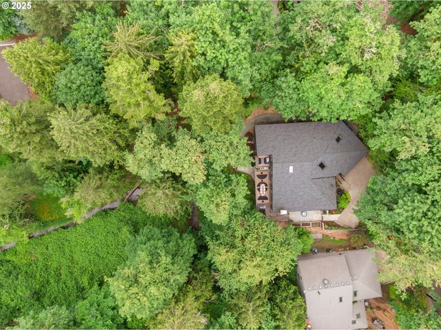 3777 PARKWOOD Way, West Linn, OR 97068