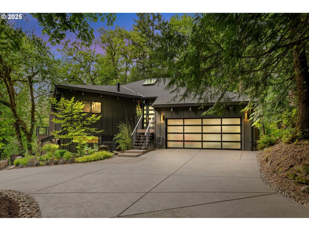 3777 PARKWOOD Way, West Linn, OR 97068