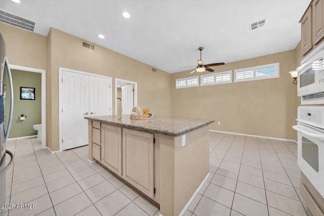 15808 W HERITAGE Drive, Sun City West, AZ 85375