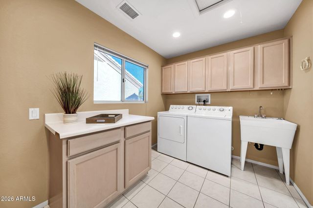 15808 W HERITAGE Drive, Sun City West, AZ 85375