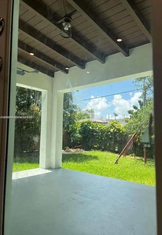 2250 SW 21 Street, Miami, FL 33145