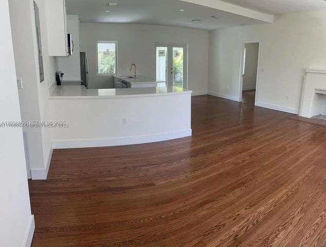 2250 SW 21 Street, Miami, FL 33145