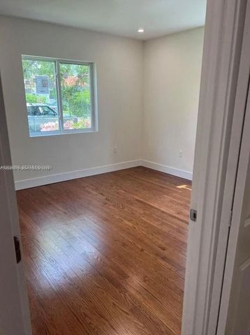 2250 SW 21 Street, Miami, FL 33145