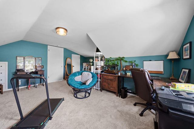 5025 Zenith Avenue N, Brooklyn Center, MN 55429