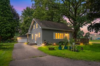 5025 Zenith Avenue N, Brooklyn Center, MN 55429