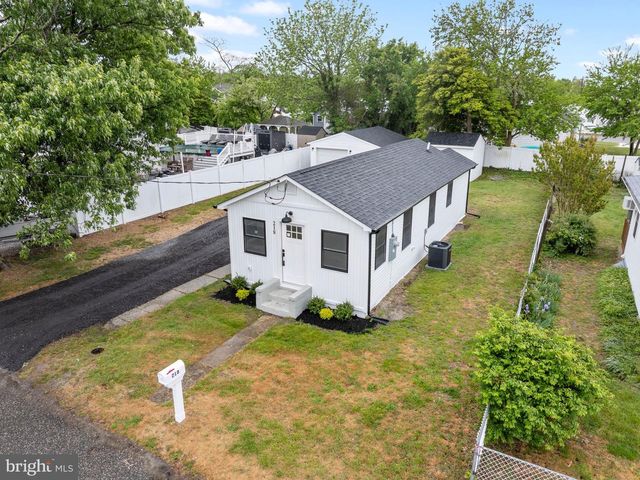 218 WOODLAND AVE, Villas, NJ 08251