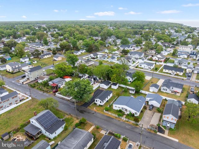 218 WOODLAND AVE, Villas, NJ 08251