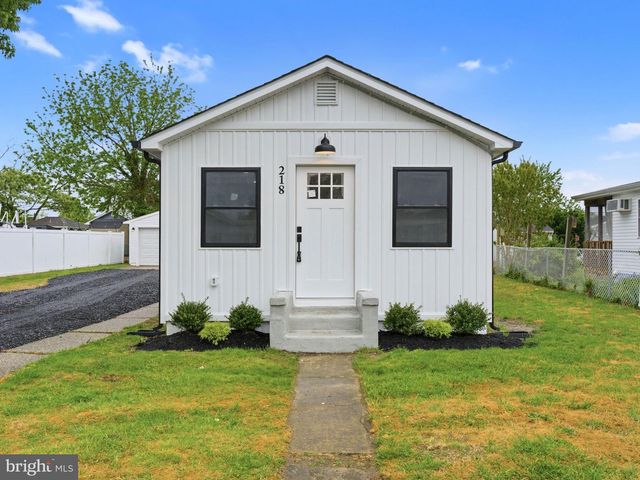 218 WOODLAND AVE, Villas, NJ 08251