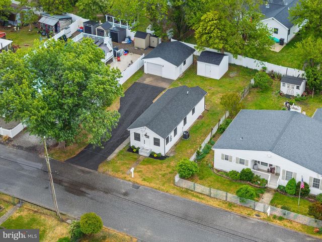 218 WOODLAND AVE, Villas, NJ 08251