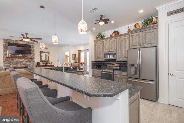 521 CHURCH RD, Hatfield, PA 19440