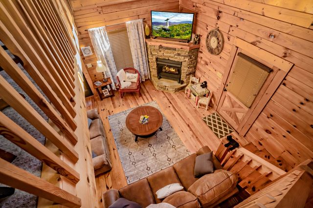 552 Blackberry Ridge Way, Sevierville, TN 37863