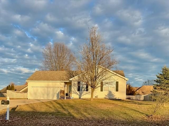605 E Concord Drive, Plattsburg, MO 64477