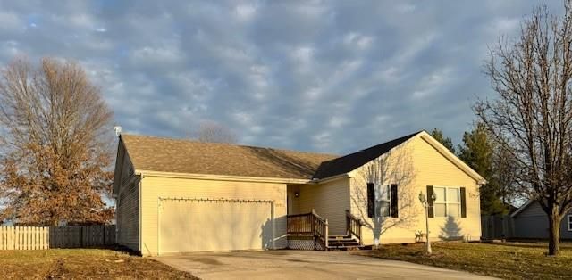 605 E Concord Drive, Plattsburg, MO 64477