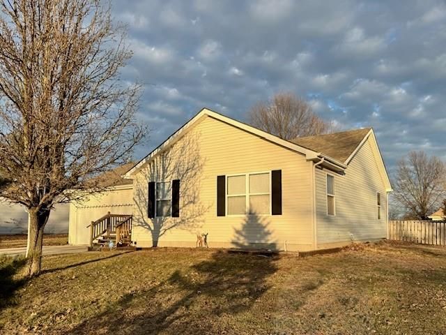 605 E Concord Drive, Plattsburg, MO 64477