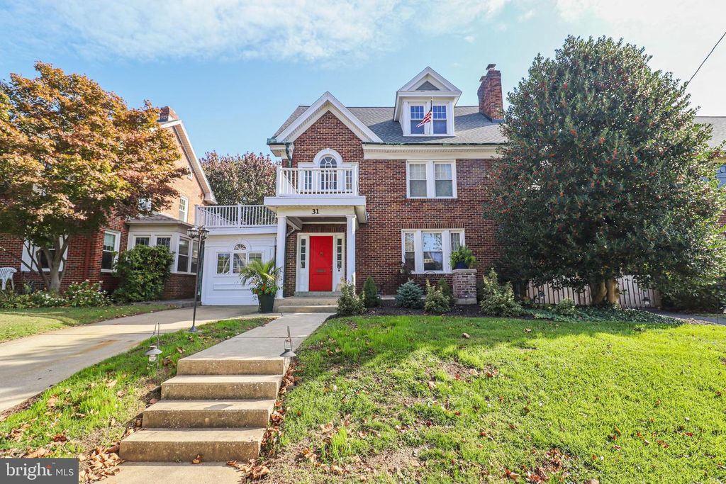 31 N MANHEIM ST, York, PA 17402