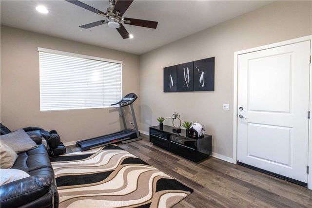 5786 Acacia Lane, Lakewood, CA 90712