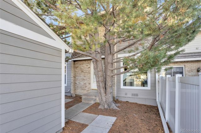 7165 S Vine Circle W, Centennial, CO 80122