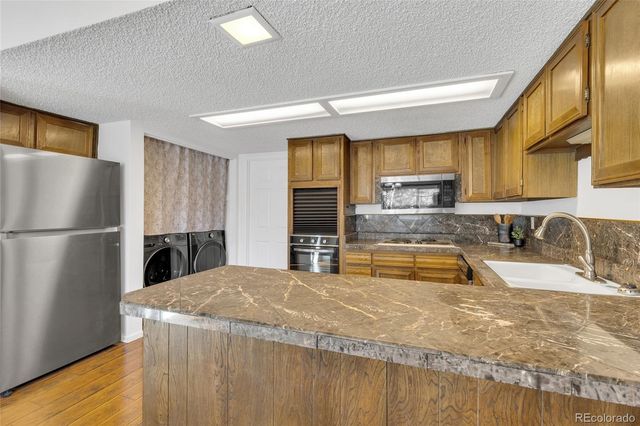 7165 S Vine Circle W, Centennial, CO 80122