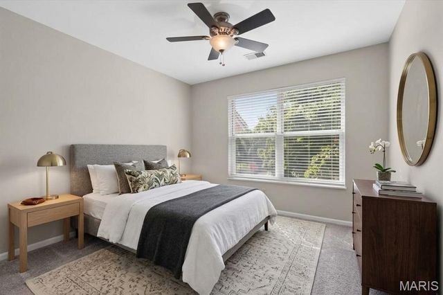 618 Pine Ridge Trails Court 203, Ballwin, MO 63021