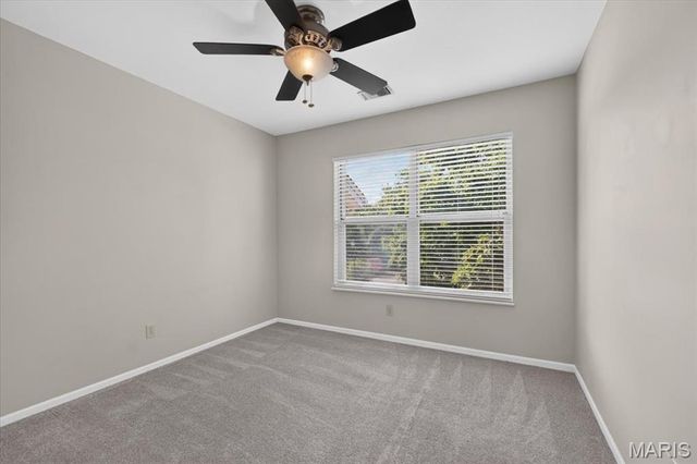 618 Pine Ridge Trails Court 203, Ballwin, MO 63021