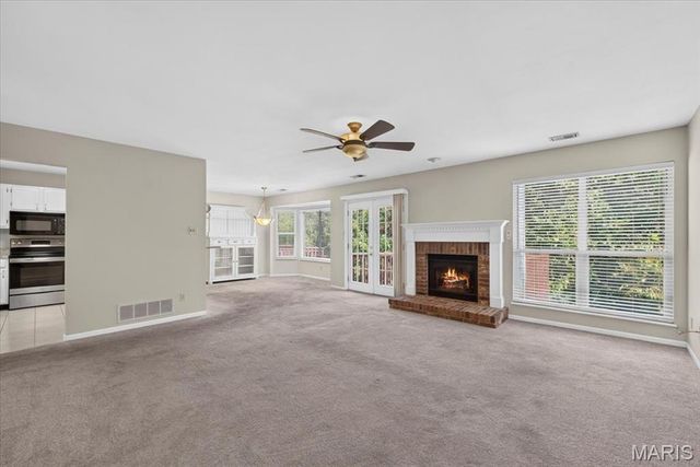 618 Pine Ridge Trails Court 203, Ballwin, MO 63021
