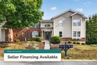 618 Pine Ridge Trails Court 203, Ballwin, MO 63021