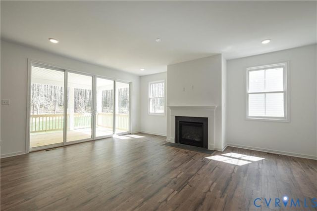 6081 Brickshire Dr, Providence Forge, VA 23140