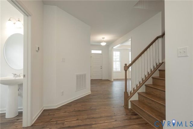 6081 Brickshire Dr, Providence Forge, VA 23140