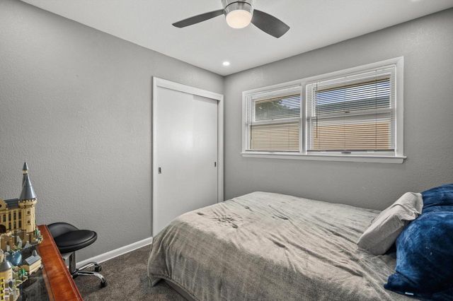 3712 W Kiley AVENUE, Milwaukee, WI 53209