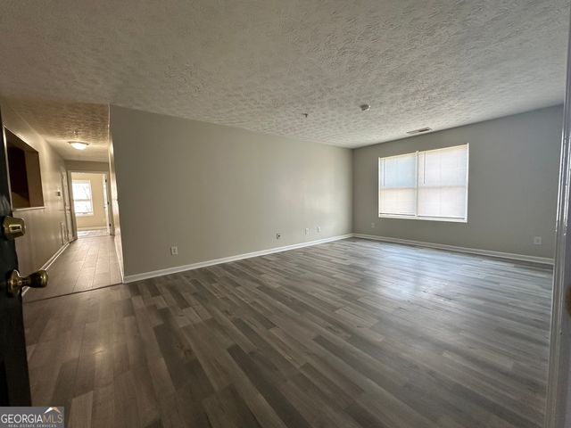 13202 Fairington Ridg Circle, Lithonia, GA 30038