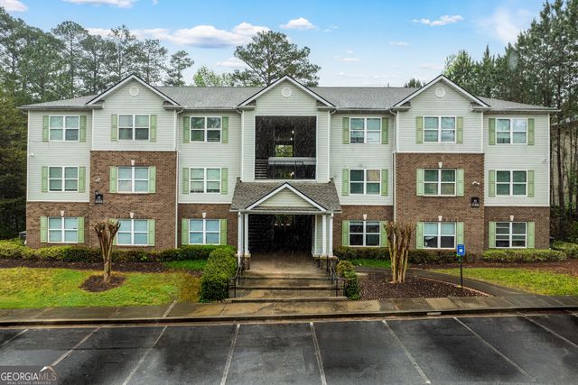 13202 Fairington Ridg Circle, Lithonia, GA 30038