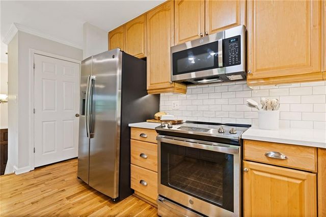 2148 Nancy Circle SE, Smyrna, GA 30080