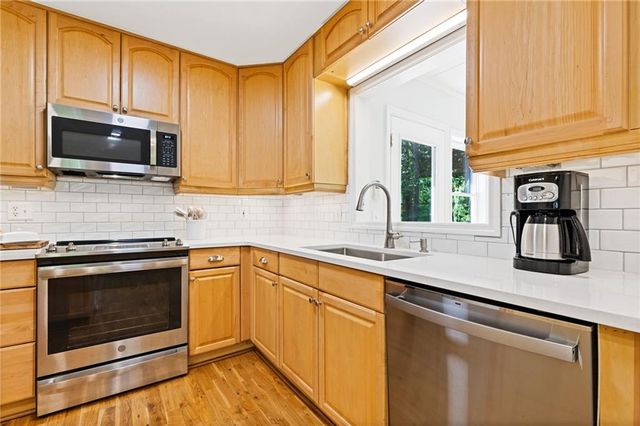 2148 Nancy Circle SE, Smyrna, GA 30080