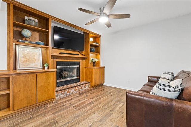2148 Nancy Circle SE, Smyrna, GA 30080