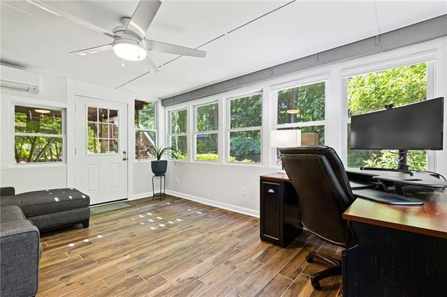 2148 Nancy Circle SE, Smyrna, GA 30080