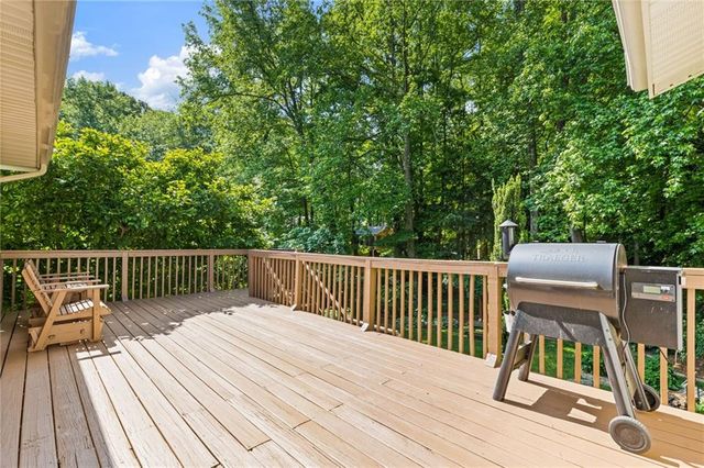 2148 Nancy Circle SE, Smyrna, GA 30080