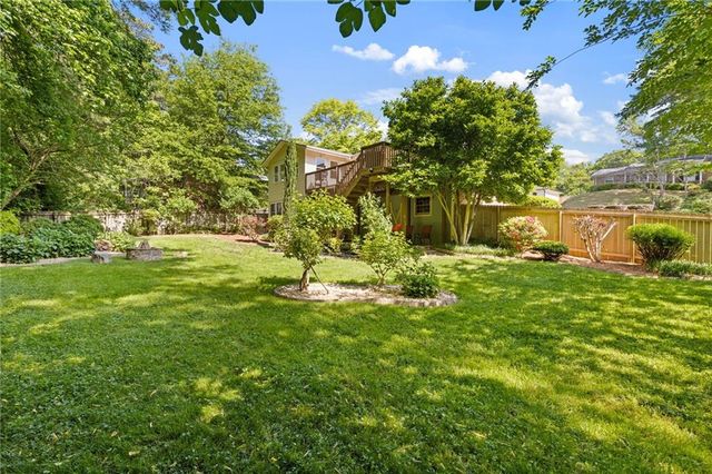 2148 Nancy Circle SE, Smyrna, GA 30080