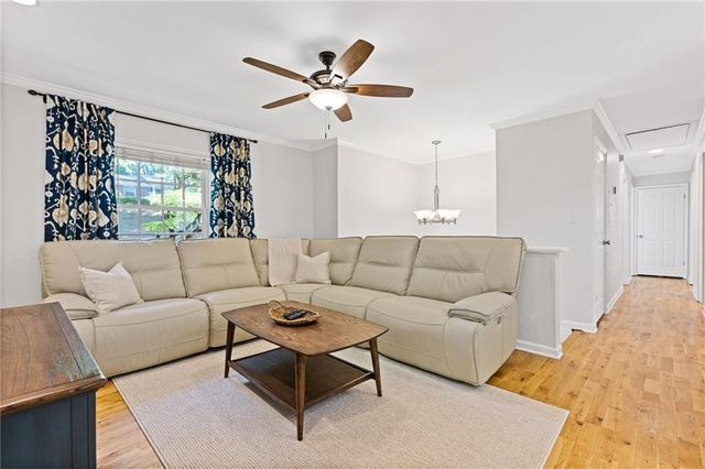 2148 Nancy Circle SE, Smyrna, GA 30080