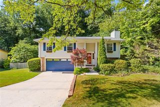 2148 Nancy Circle SE, Smyrna, GA 30080