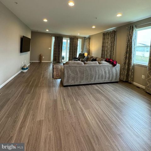 12512 CHAMBLISS DR, Hagerstown, MD 21740