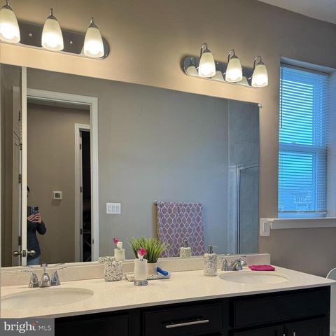 12512 CHAMBLISS DR, Hagerstown, MD 21740
