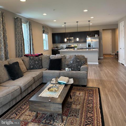 12512 CHAMBLISS DR, Hagerstown, MD 21740