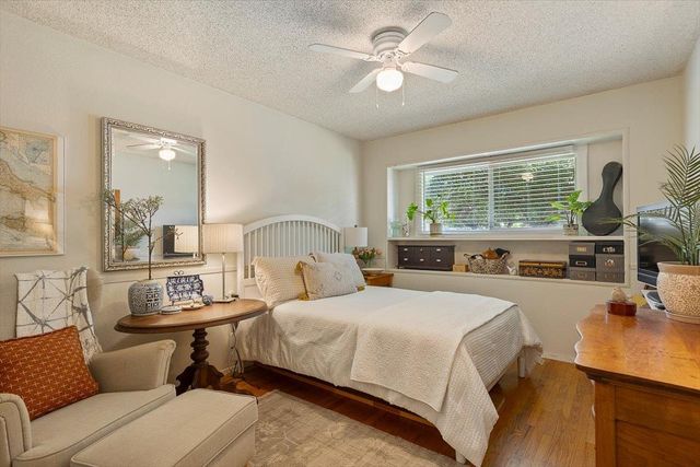 620 Darling Way, Roseville, CA 95678