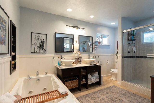 620 Darling Way, Roseville, CA 95678