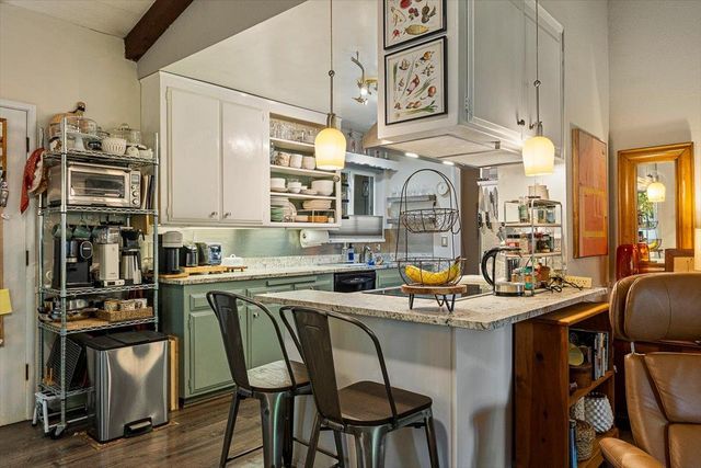620 Darling Way, Roseville, CA 95678