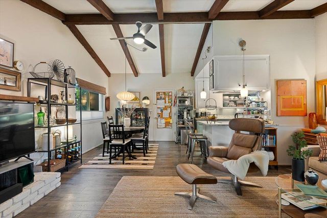 620 Darling Way, Roseville, CA 95678