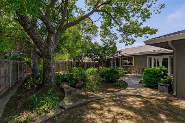 620 Darling Way, Roseville, CA 95678